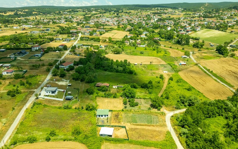 Посёлок с участками и огородами, аэросъёмка
